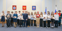 Вручение паспортов, губернатор Дмитрий Артюхов - Noyabrsk-Inform.Ru